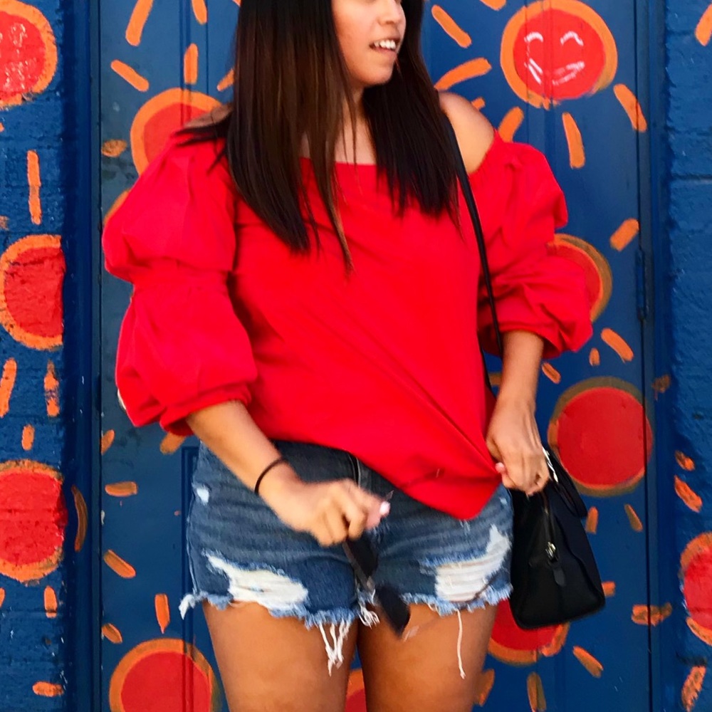Red Off-the-Shoulder Bubble Sleeve M Top